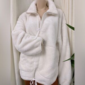 NEW Cozy Fluffy Fleece Jacket By All in motion 😍